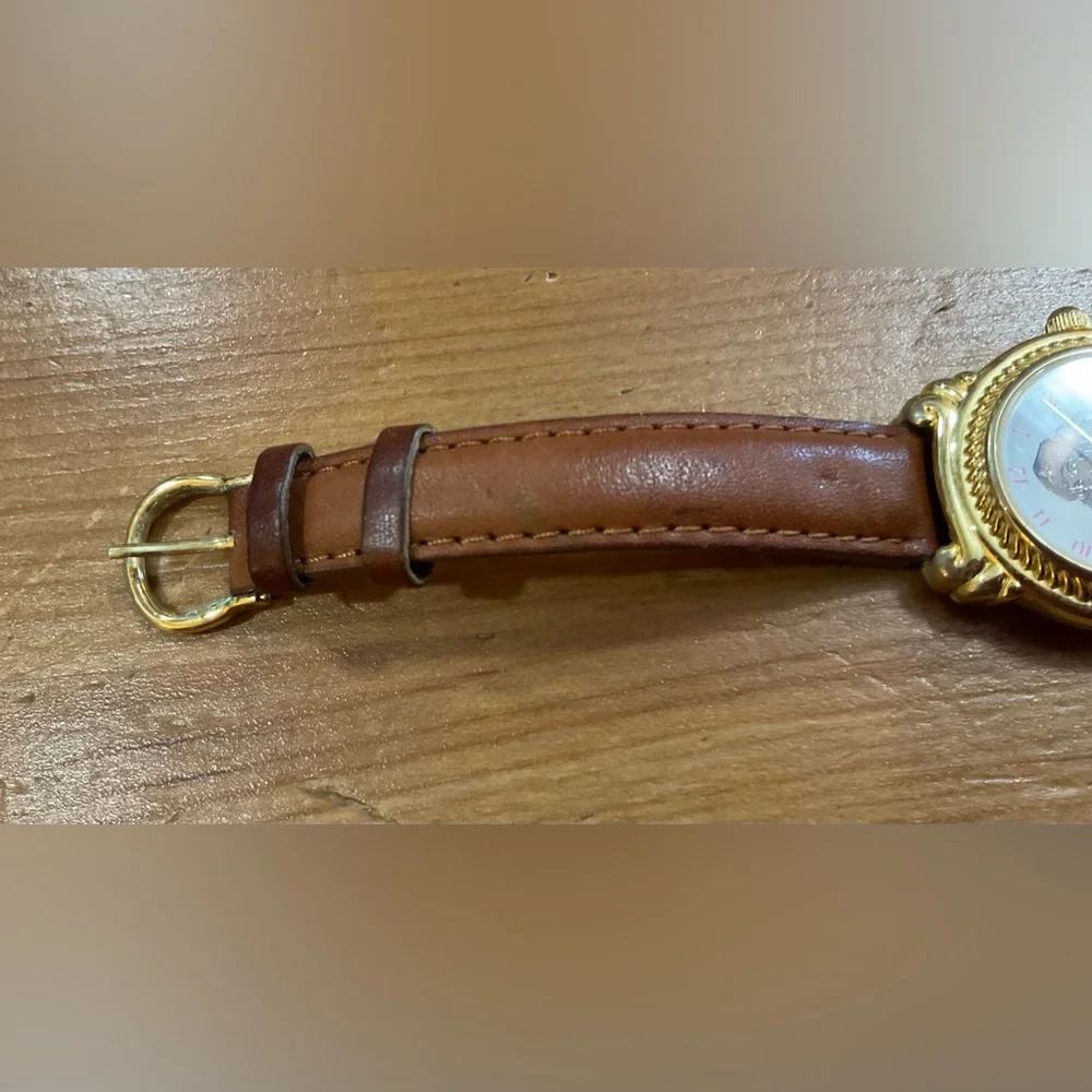 Disney: Esmeralda rare, vintage from Hunchback of Notre Dame Disney store watch.